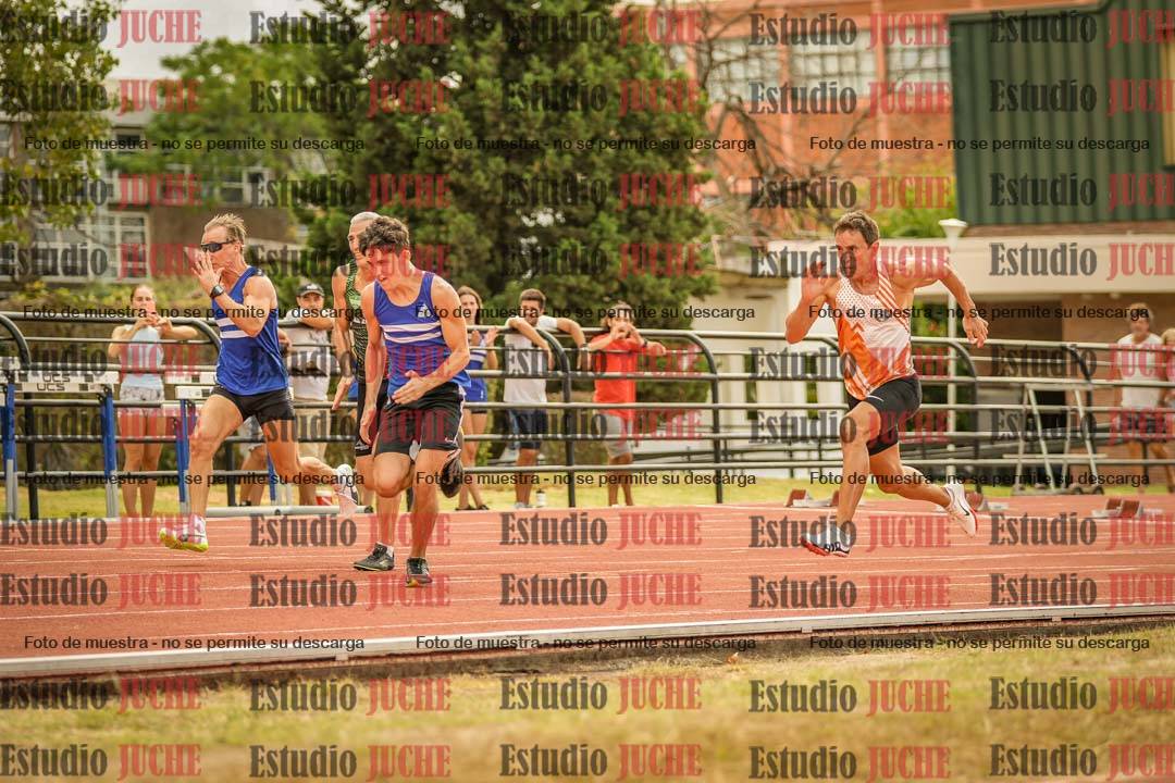 Fotos de los 100 m llanos de varones