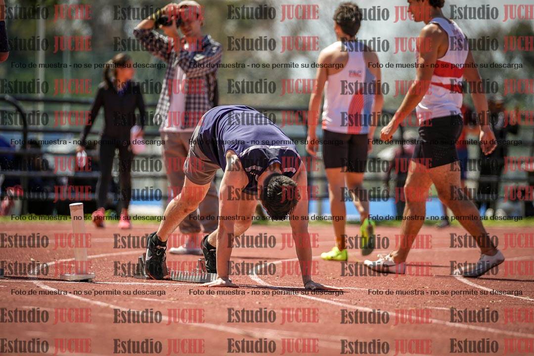 Fotos de los 100 m llanos de varones