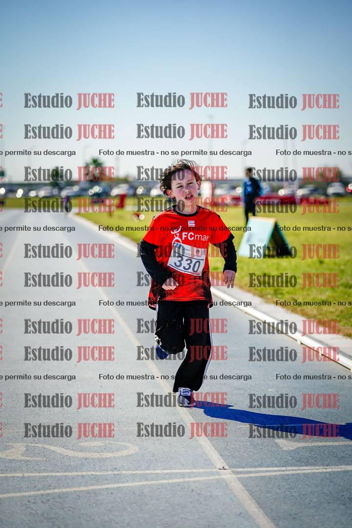 Fotos de los 1000 m llanos de varones