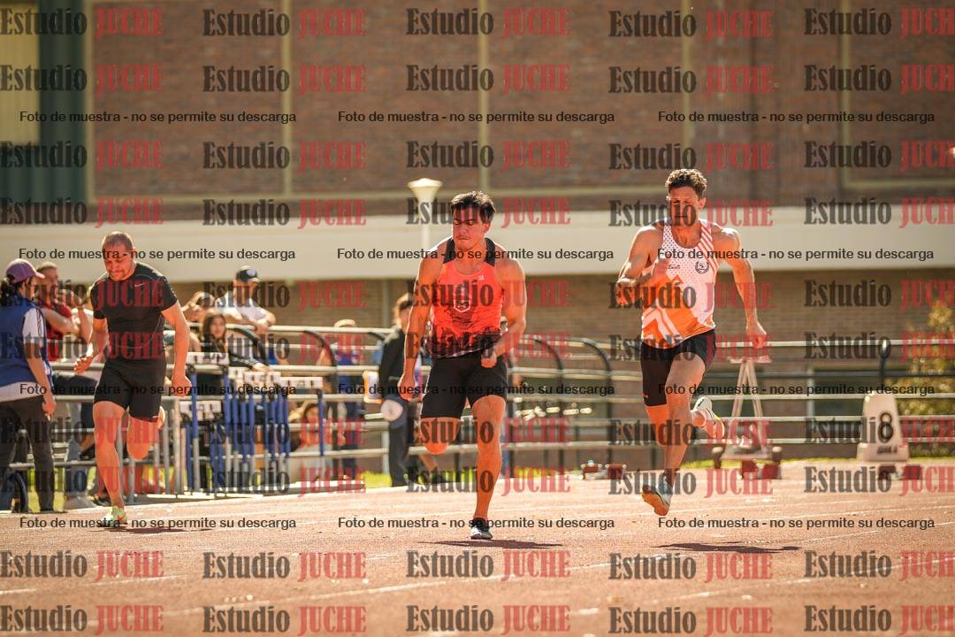 Fotos de los 100 m llanos de varones