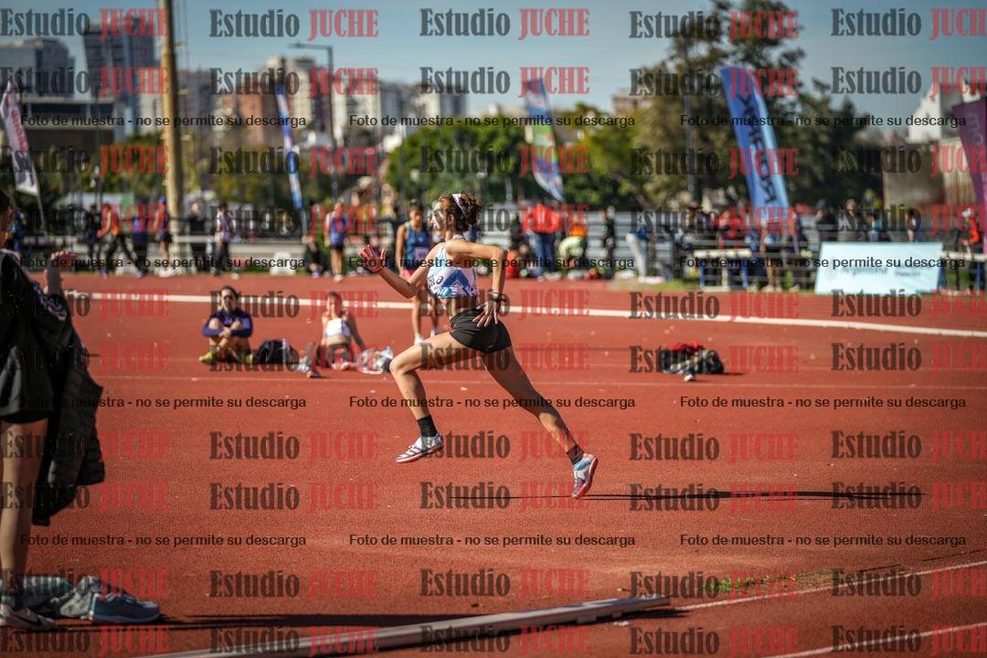 Fotos del salto en alto de mujeres