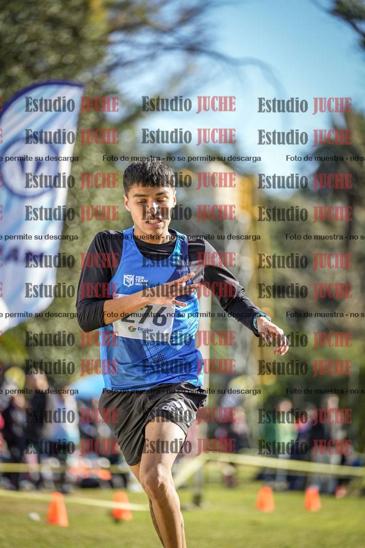 Fotos de la llegada del cross de 3000 m