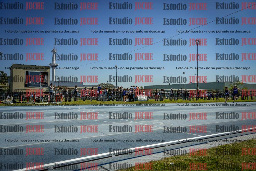 Fotos de los 100 m llanos de varones