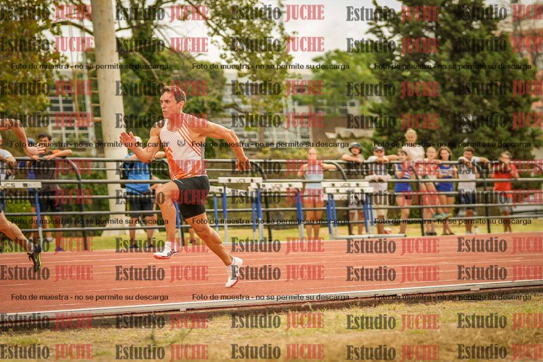 Fotos de los 100 m llanos de varones
