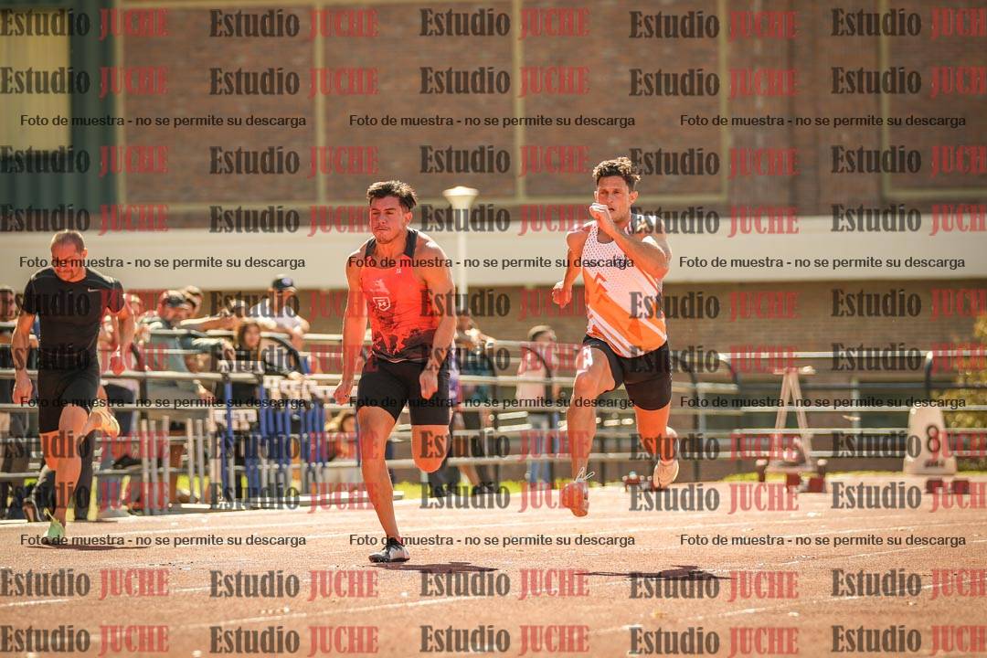 Fotos de los 100 m llanos de varones
