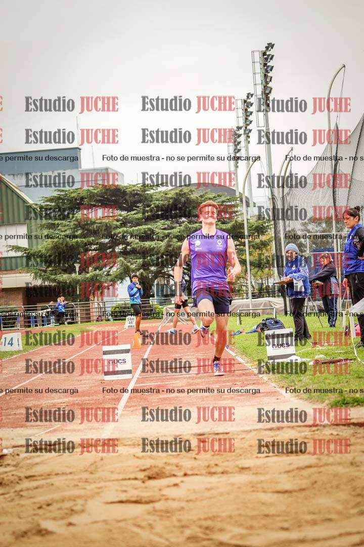 Fotos del salto triple de mujeres y varones - todas las tablas