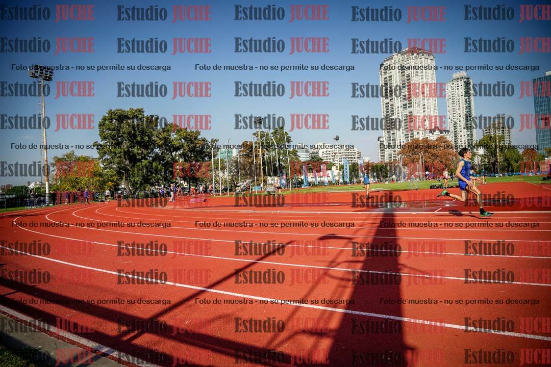 Fotos de los 200 m llanos de varones