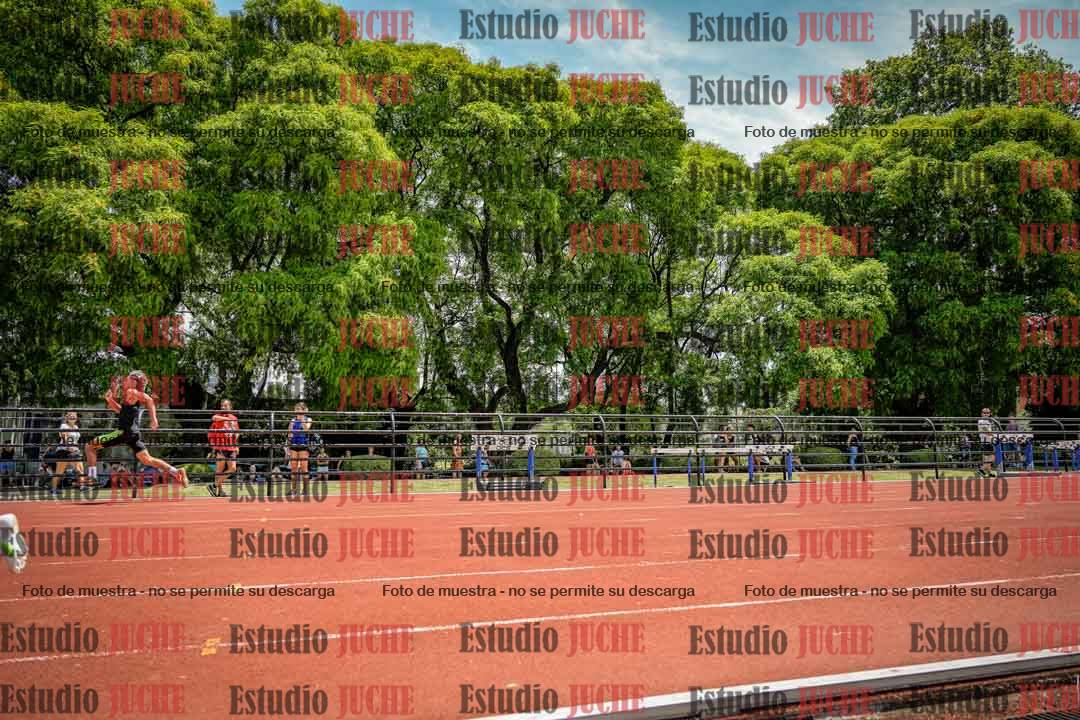 Fotos de los 100 m llanos de varones
