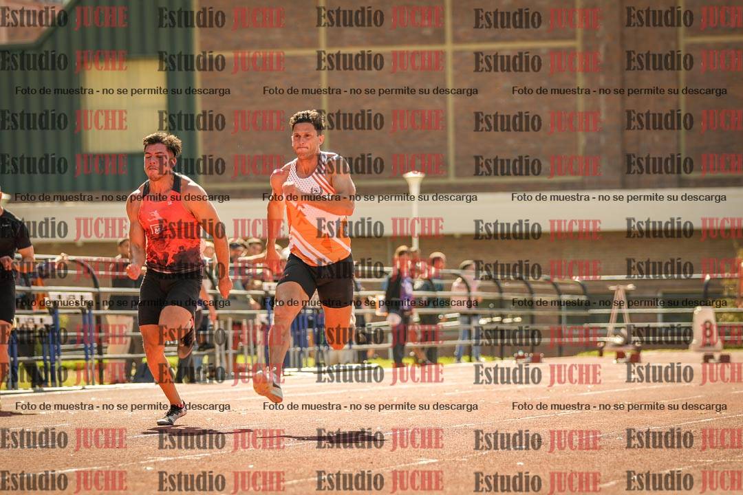 Fotos de los 100 m llanos de varones