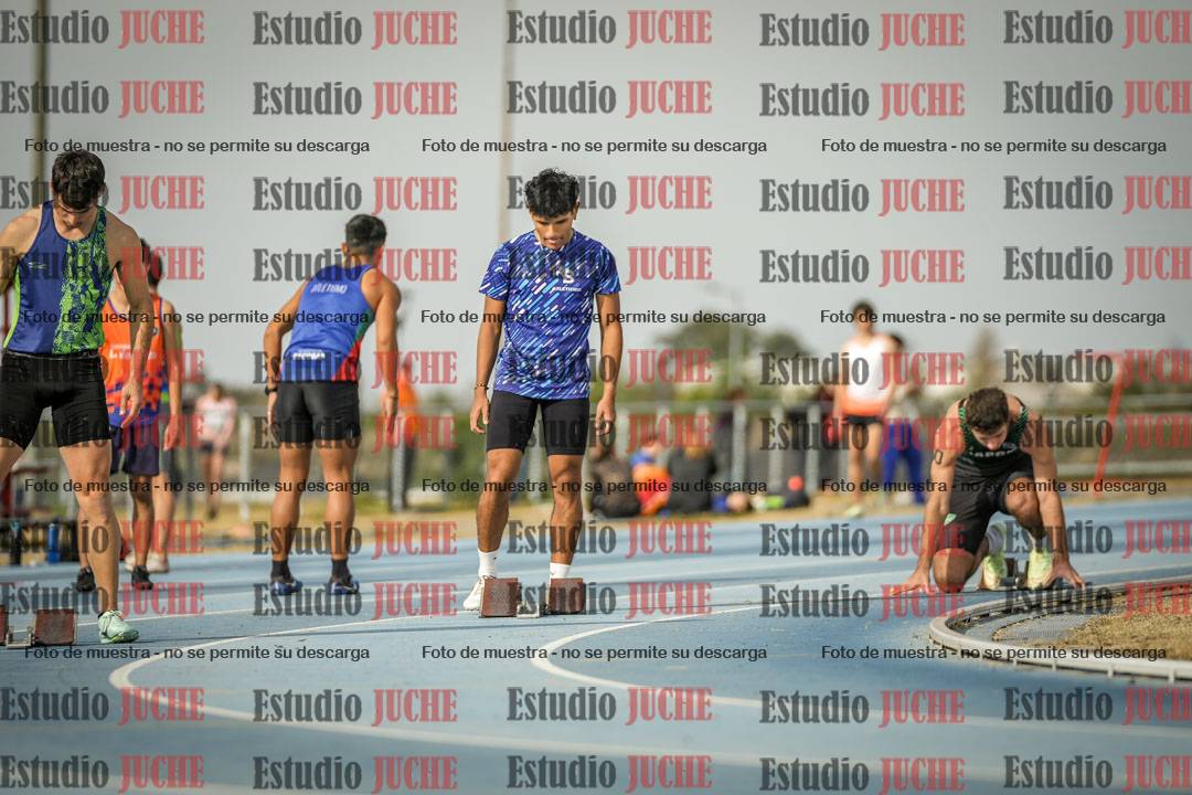 Fotos de los 200 m llanos de varones