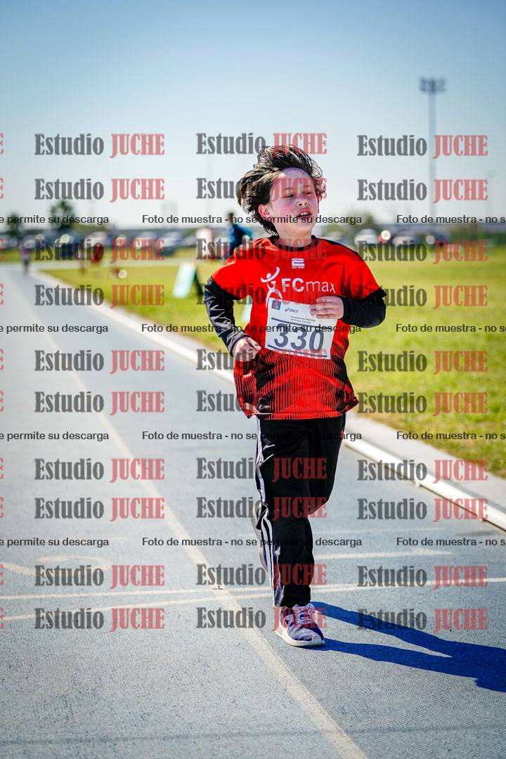 Fotos de los 1000 m llanos de varones