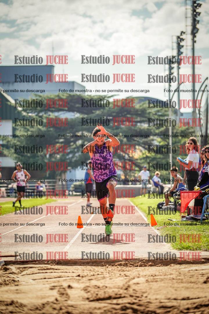 Fotos del salto triple de varones