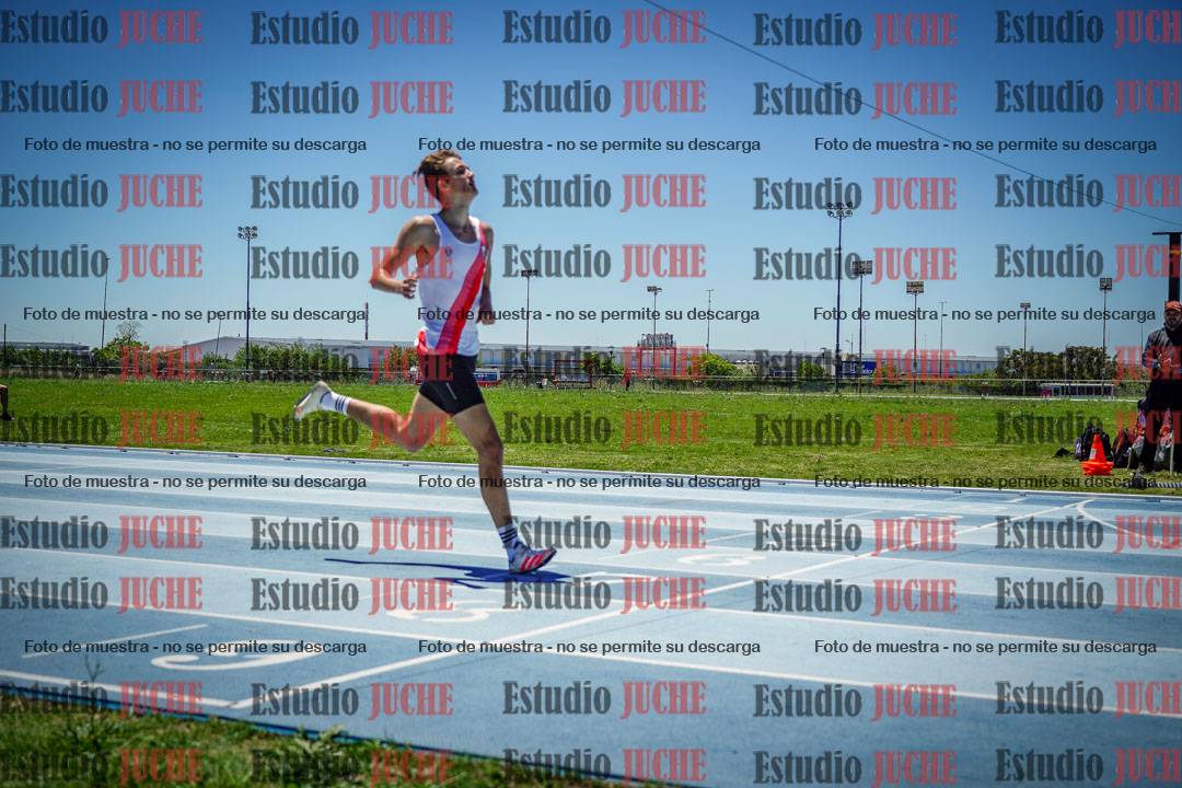 Fotos de los 400 m con vallas de varones