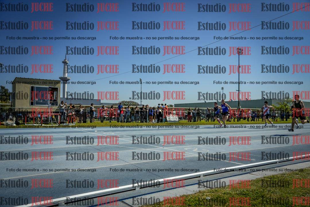 Fotos de los 100 m llanos de varones