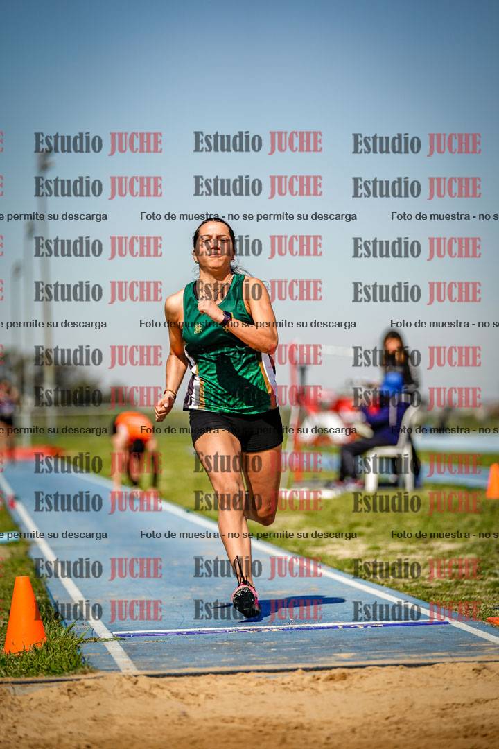 Fotos del salto en largo de mujeres - heptatlón 5