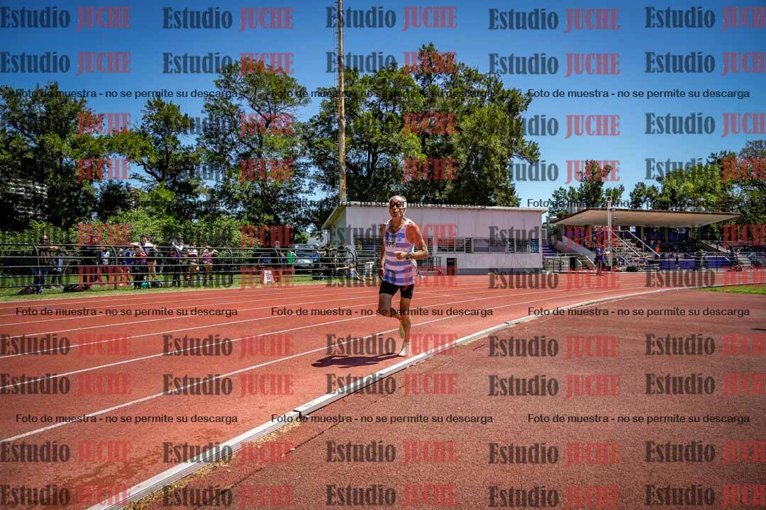 Fotos de los 800 m llanos de varones