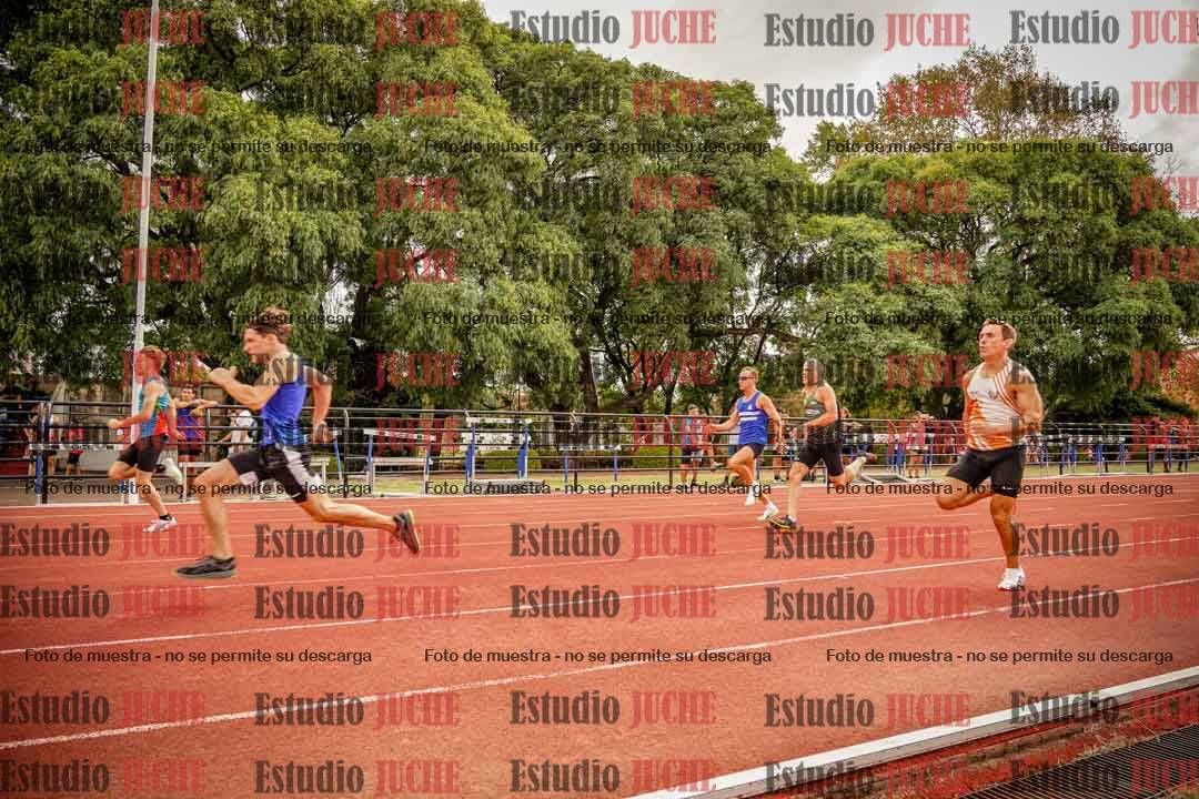 Fotos de los 100 m llanos de varones