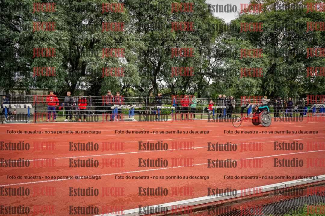 Fotos de los 100 m llanos de varones