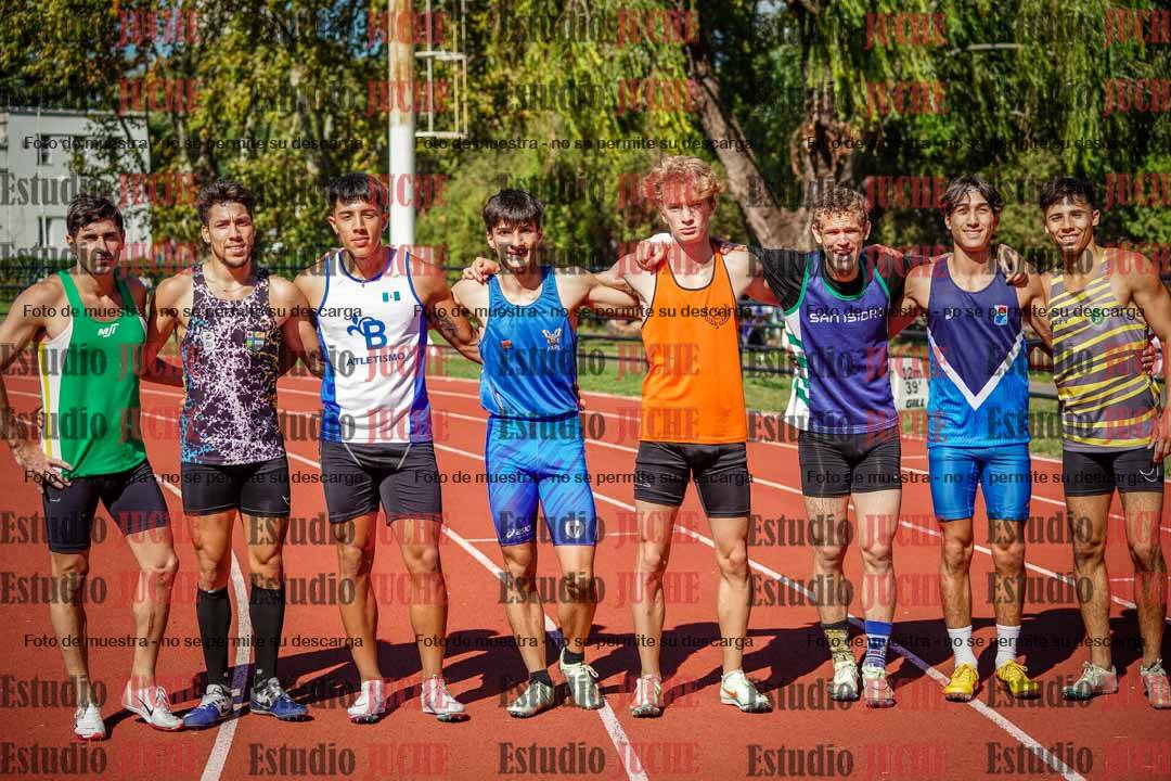 Fotos de algunos podios y extras del torneo
