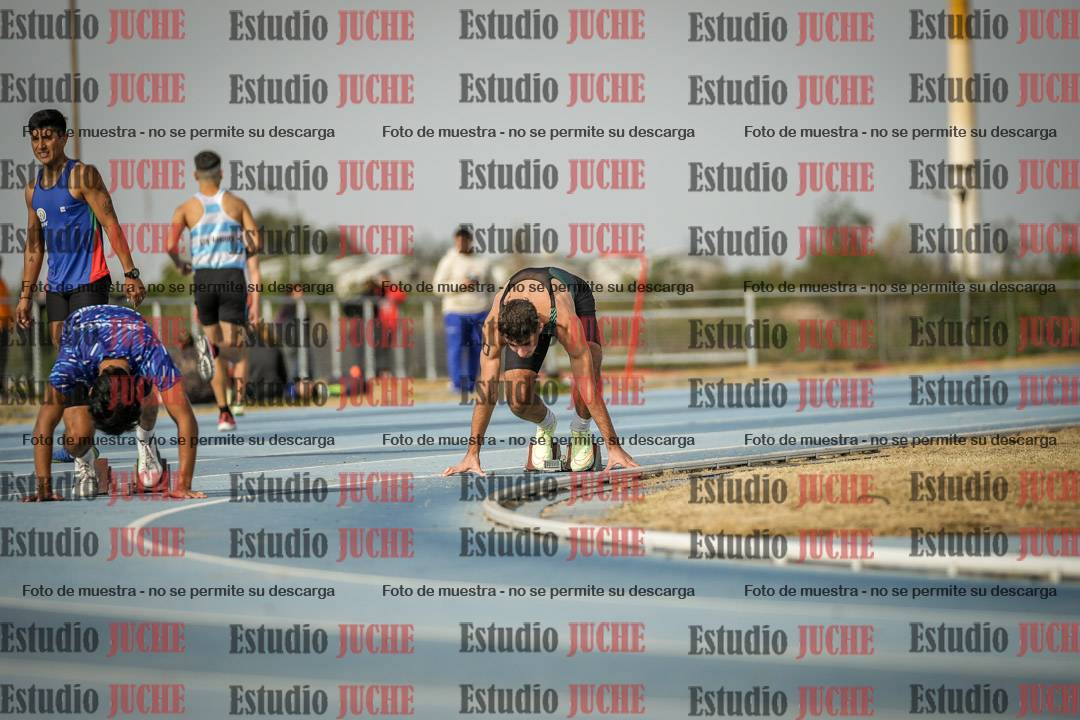 Fotos de los 200 m llanos de varones