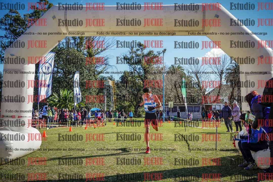 Fotos de la llegada del cross de 3000 m