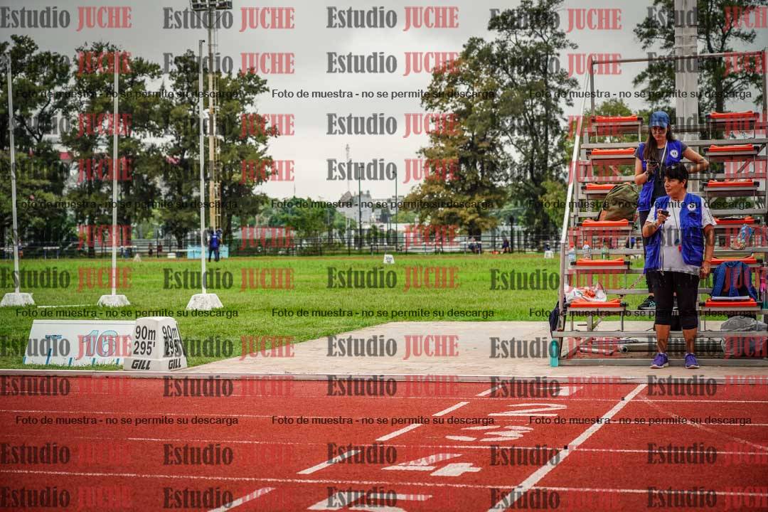 Fotos de los 800 m llanos de varones