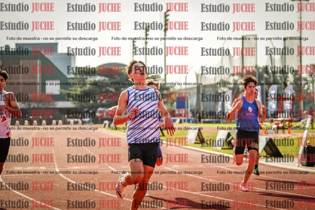 Fotos de los 200 m llanos de varones