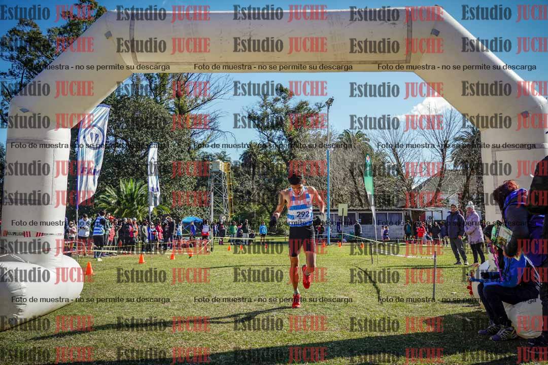 Fotos de la llegada del cross de 3000 m
