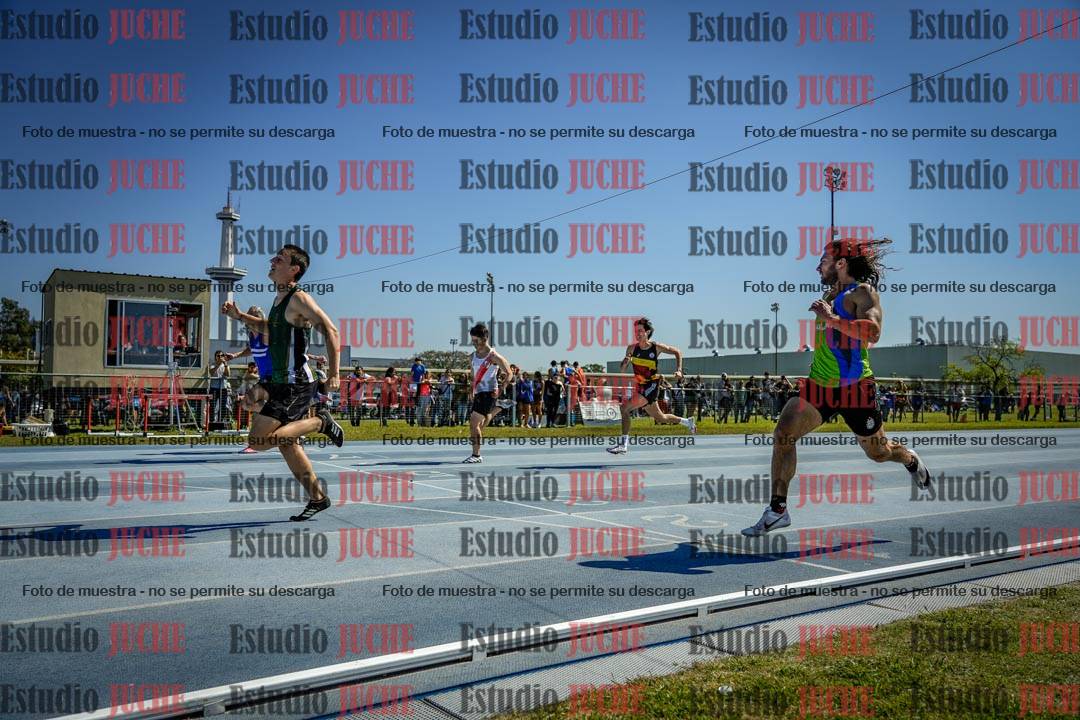 Fotos de los 100 m llanos de varones