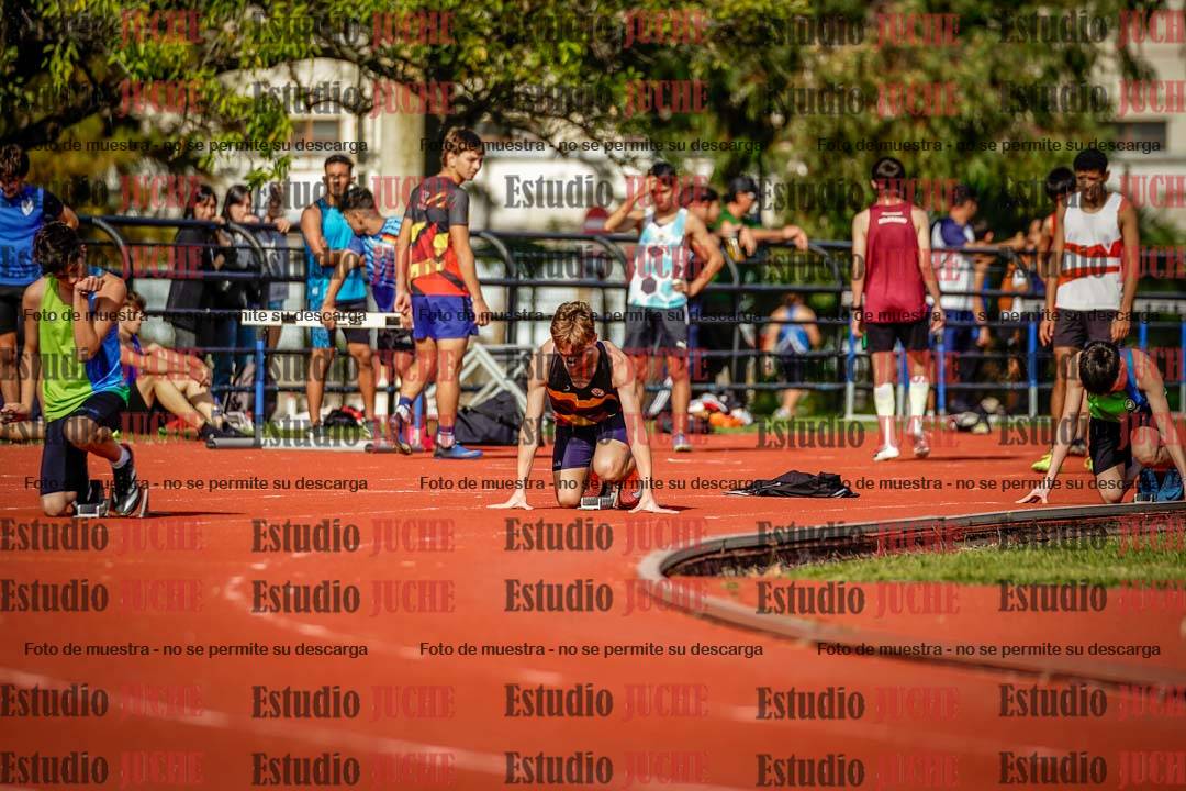 Fotos de los 200 m llanos de varones