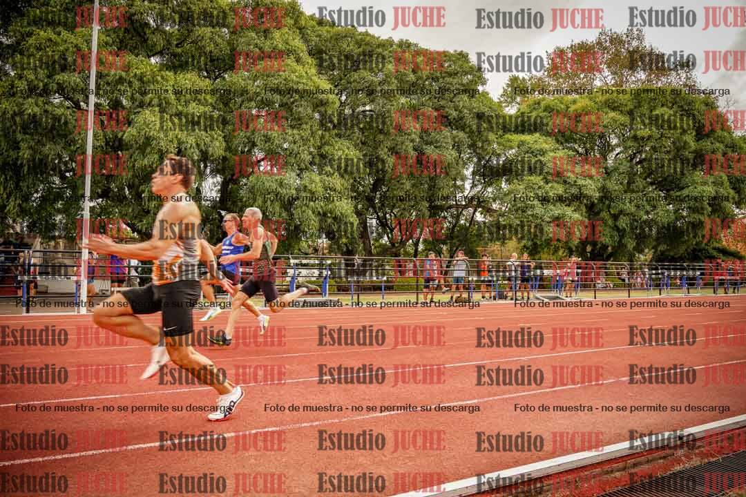 Fotos de los 100 m llanos de varones