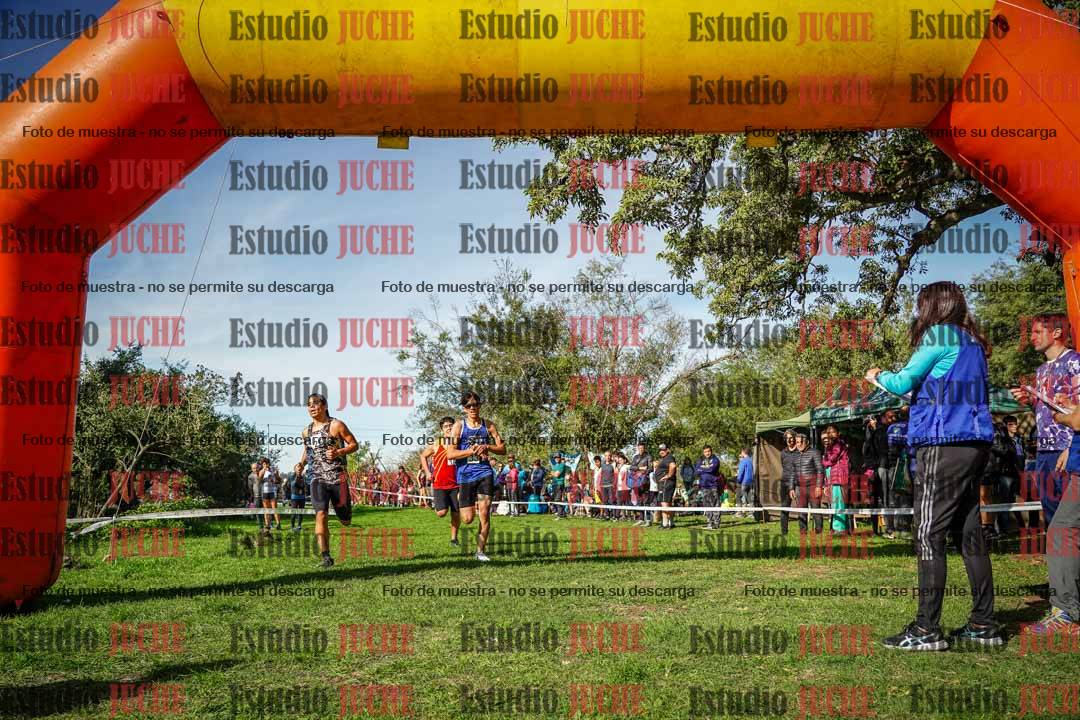 Fotos de la llegada del cross de 3000 m
