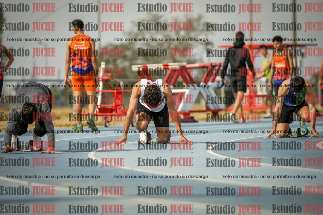 Fotos de los 200 m llanos de varones