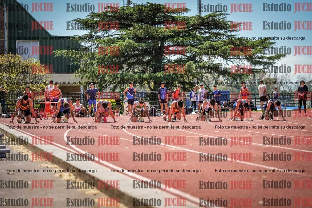 Fotos de los 100 m llanos de varones