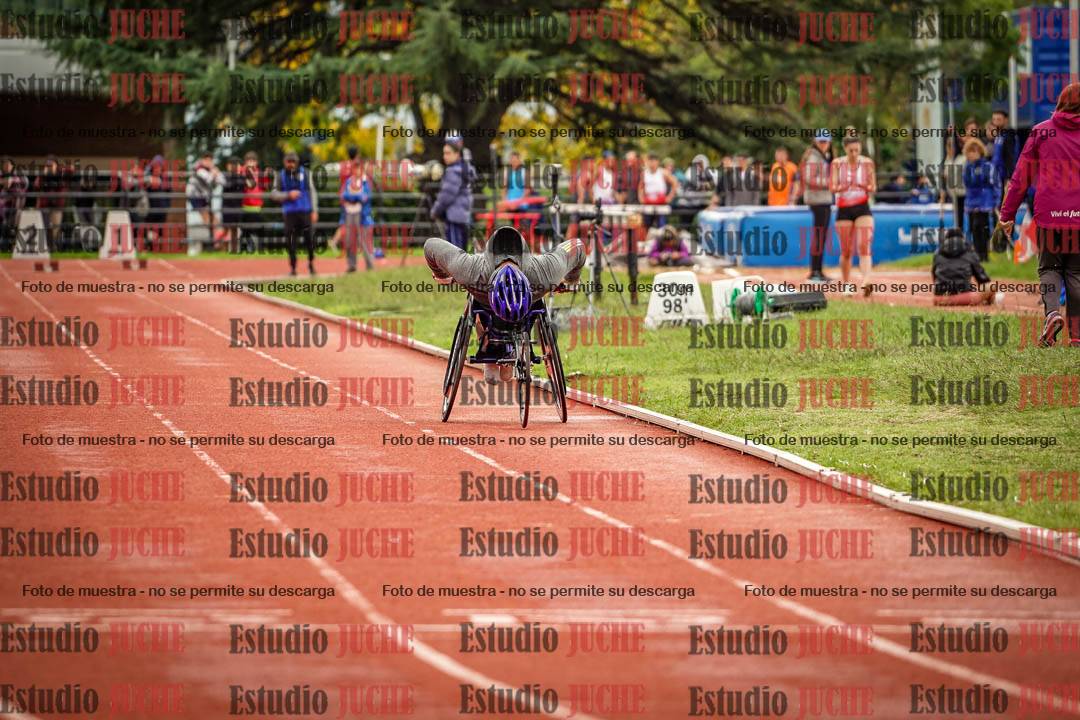 Fotos de los 100 m llanos de varones