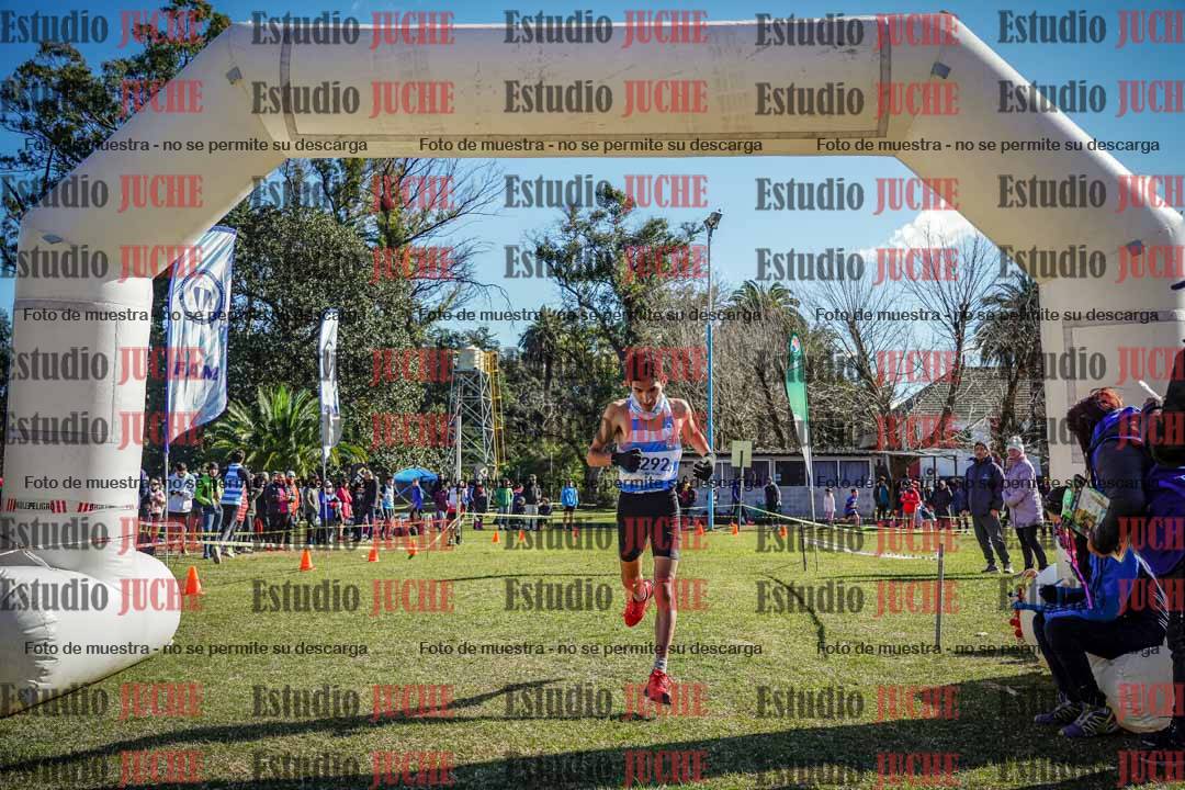 Fotos de la llegada del cross de 3000 m
