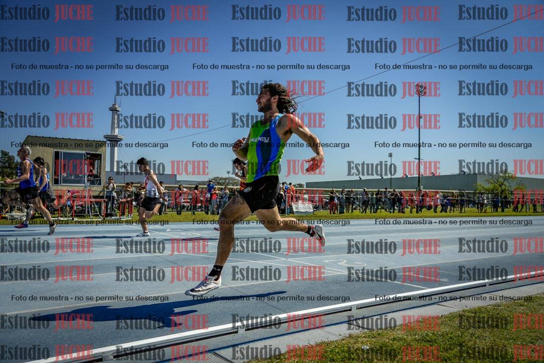 Fotos de los 100 m llanos de varones