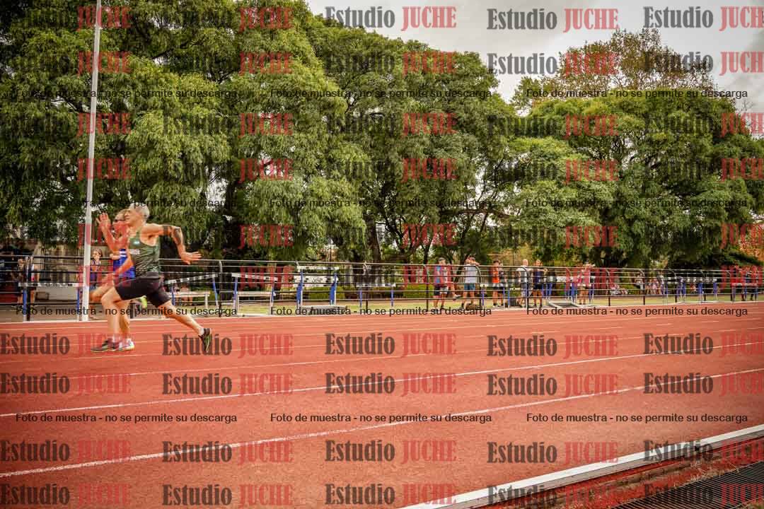 Fotos de los 100 m llanos de varones