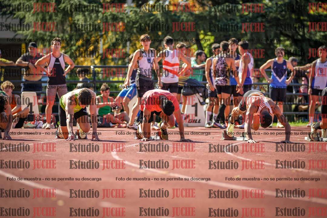 Fotos de los 100 m llanos de varones