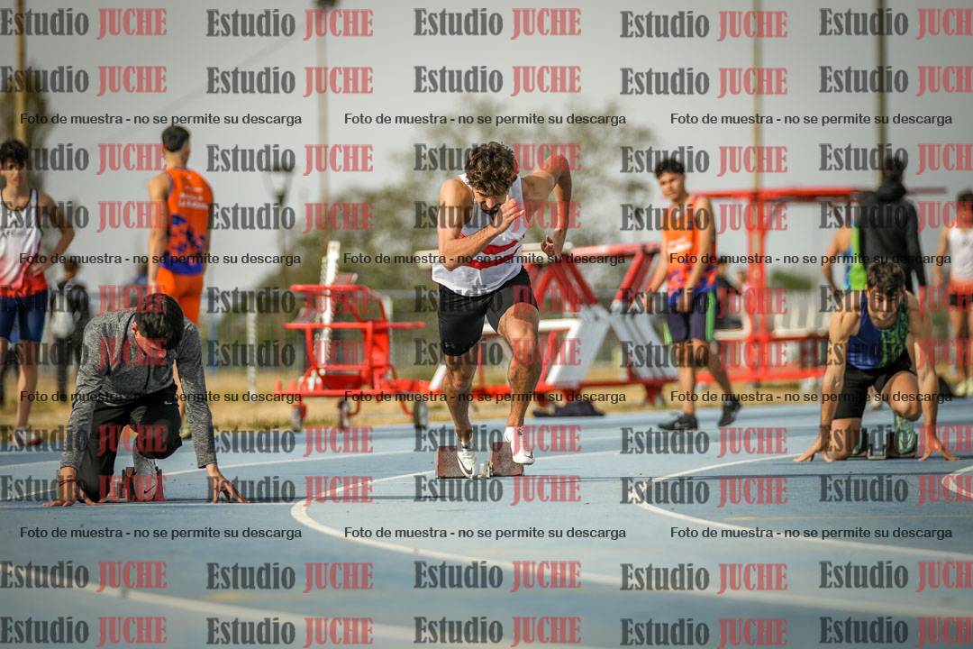 Fotos de los 200 m llanos de varones