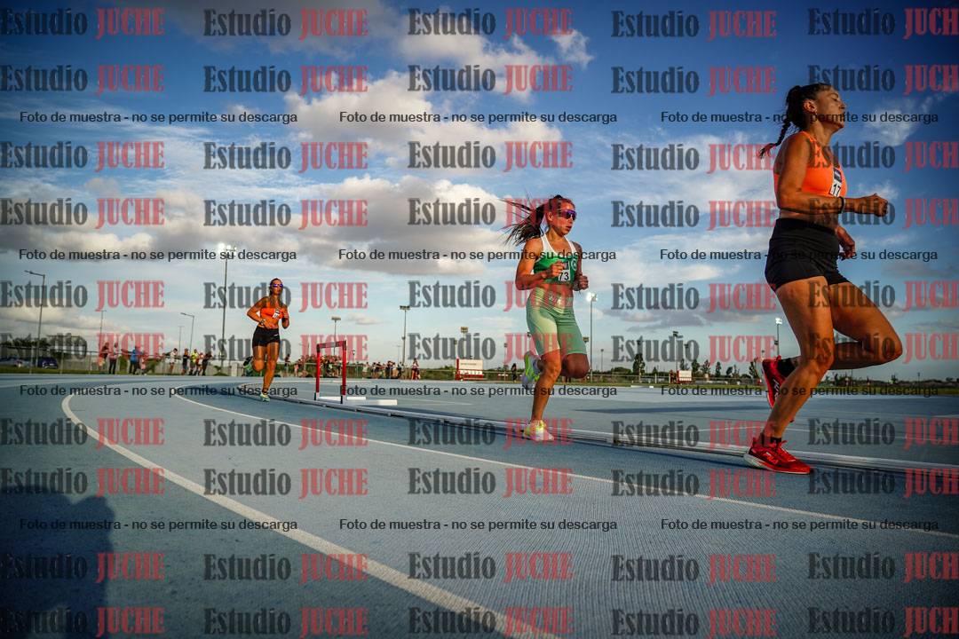 Fotos de los 3000 m llanos de mujeres