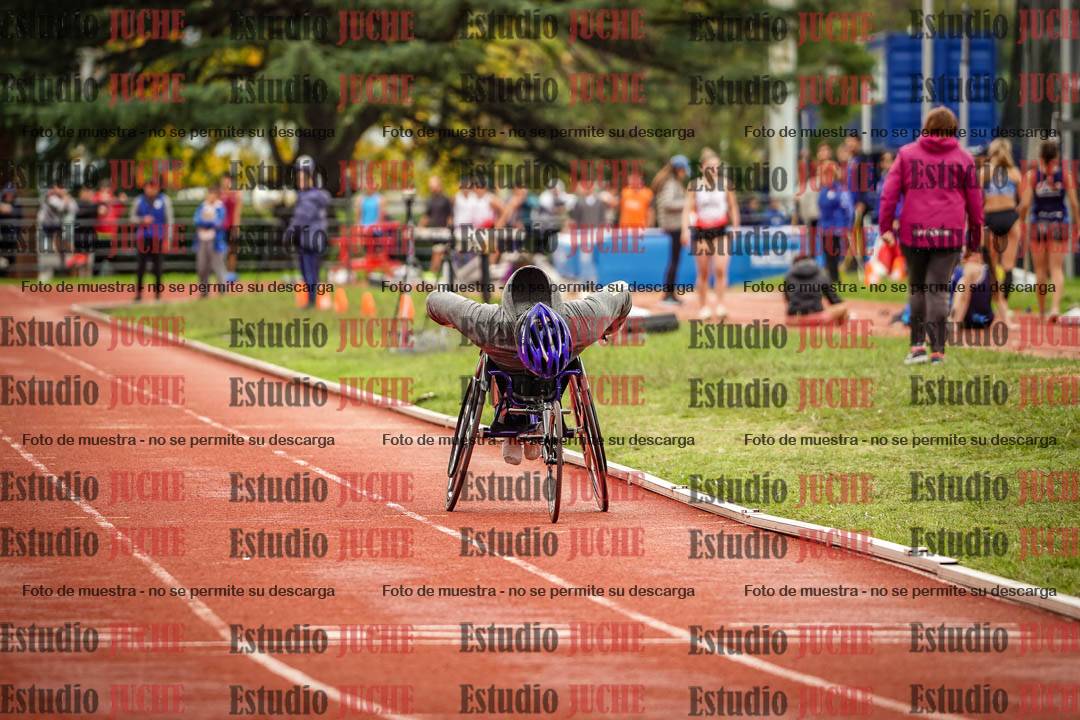 Fotos de los 100 m llanos de varones