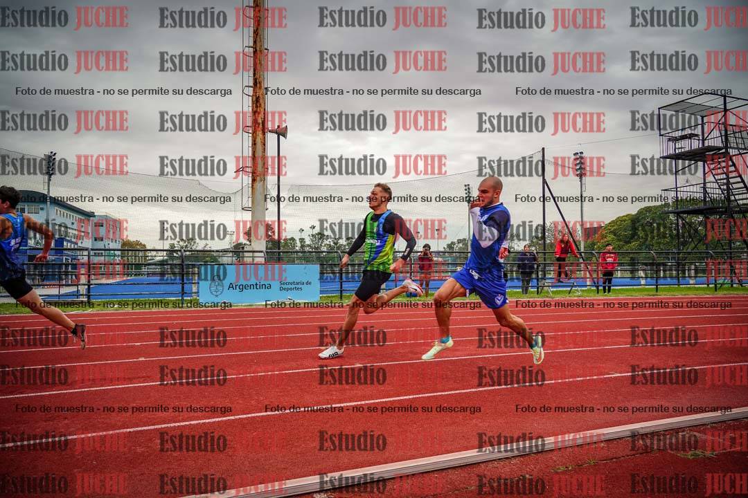 Fotos de los 200 m llanos de varones