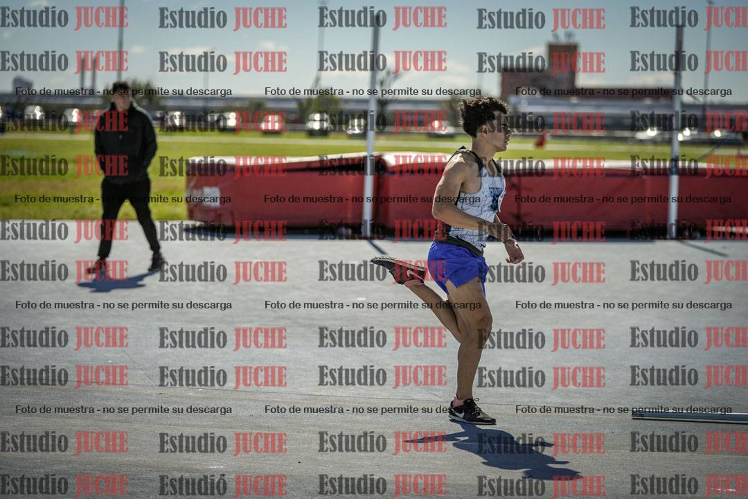 Fotos de los 800 m llanos de varones