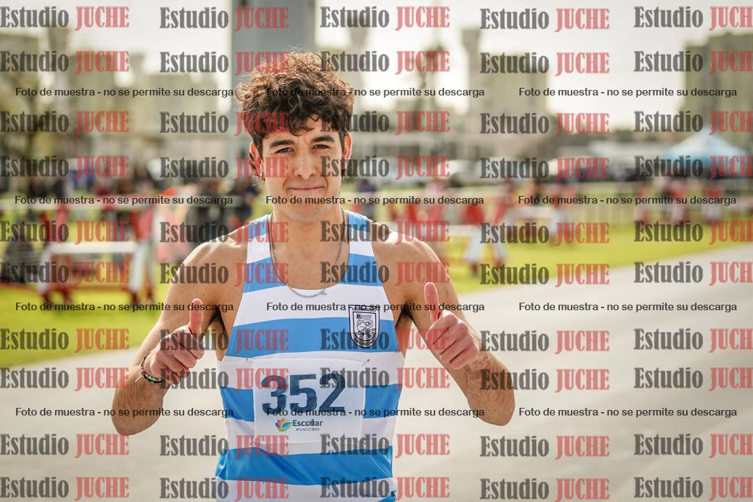 Fotos de los 800 m llanos de varones