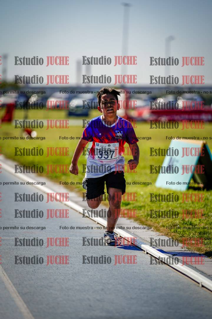 Fotos de los 1000 m llanos de varones