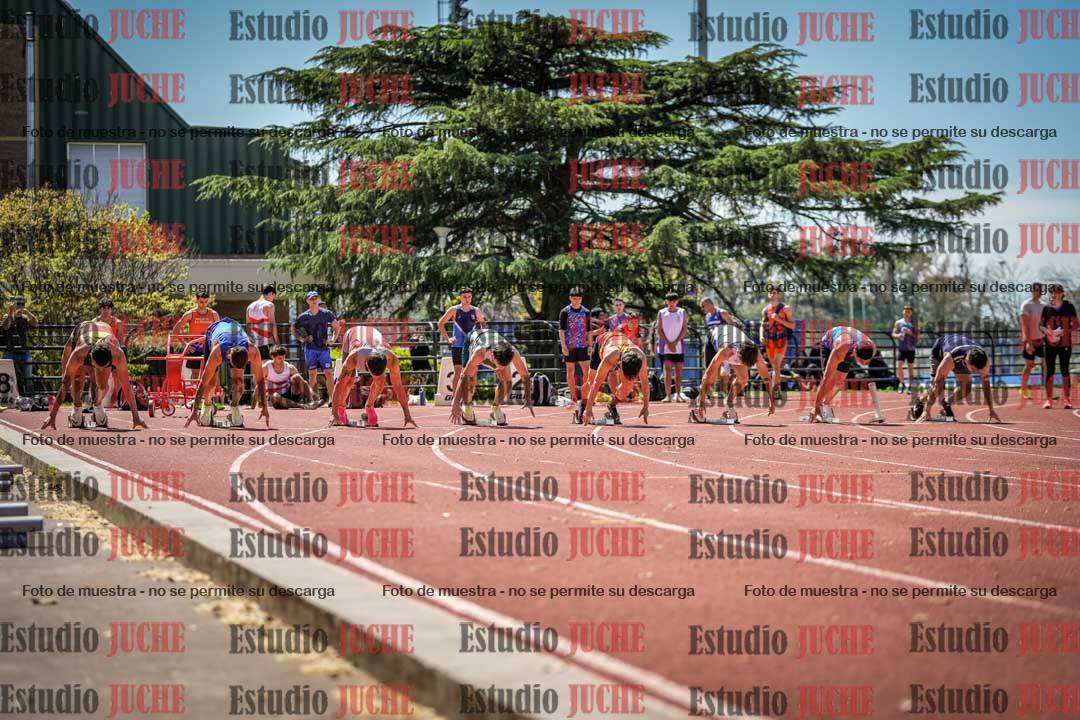 Fotos de los 100 m llanos de varones