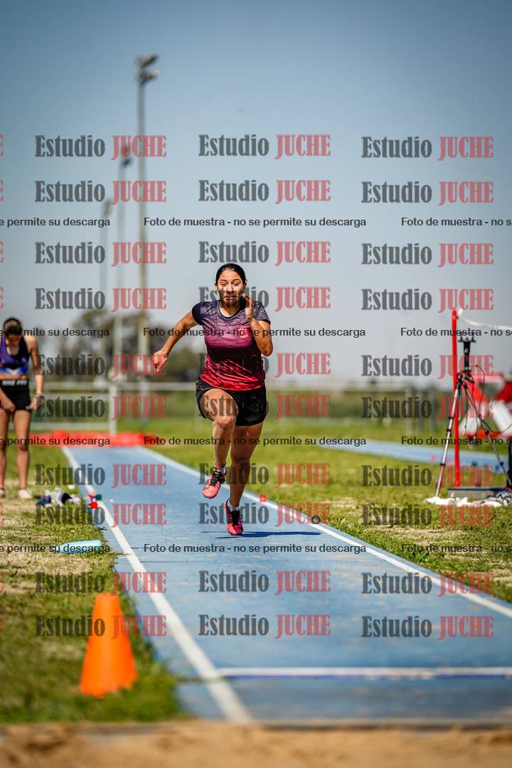 Fotos del salto en largo de mujeres - heptatlón 5