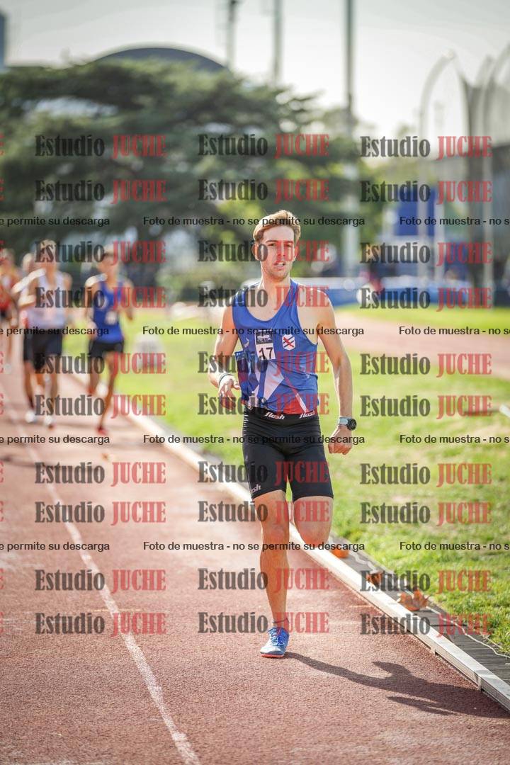 Fotos de los 800 m llanos de varones