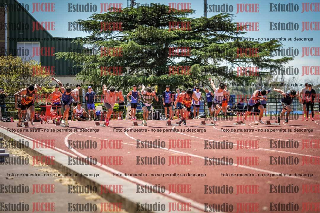 Fotos de los 100 m llanos de varones